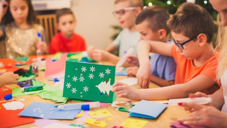 classic christmas party games for kids